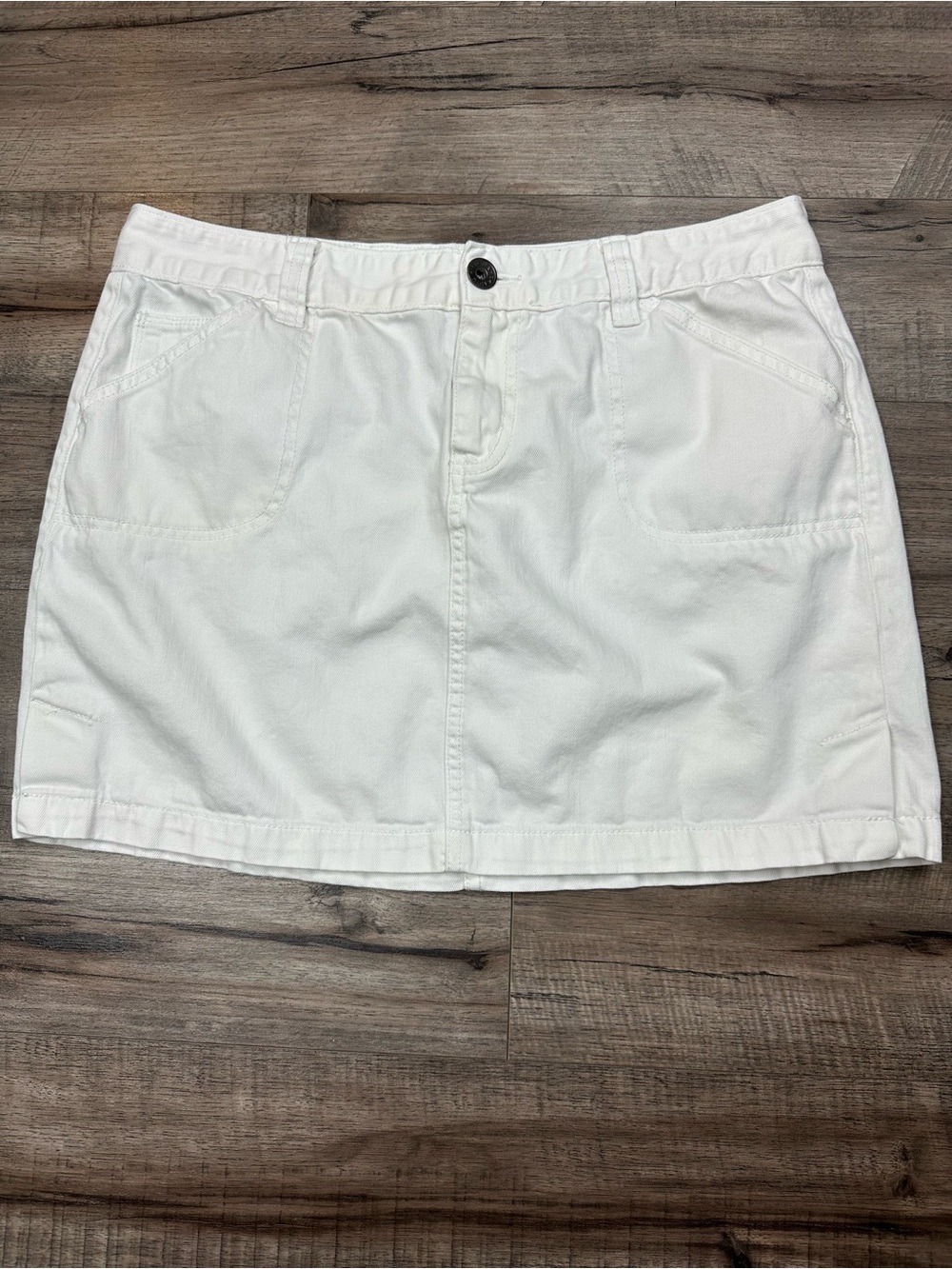 Calvin Klein White Denim Mini Skirt 90s Vintage Y2K Minimal Clean Coastal Cotton